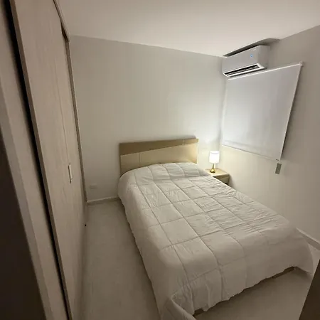 Apartamento Entrelagos Solimar *