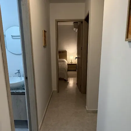Apartamento Entrelagos Solimar